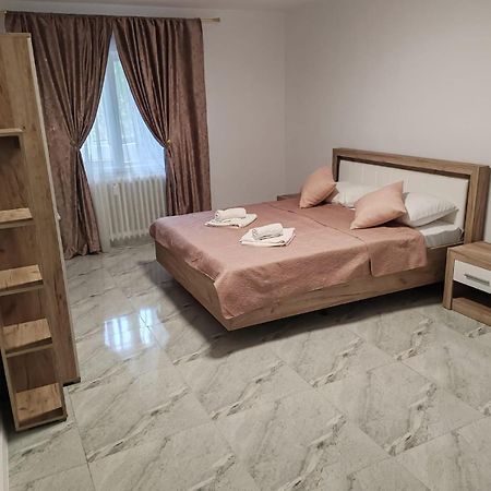 Garsoniera G3 Daire Craiova Dış mekan fotoğraf