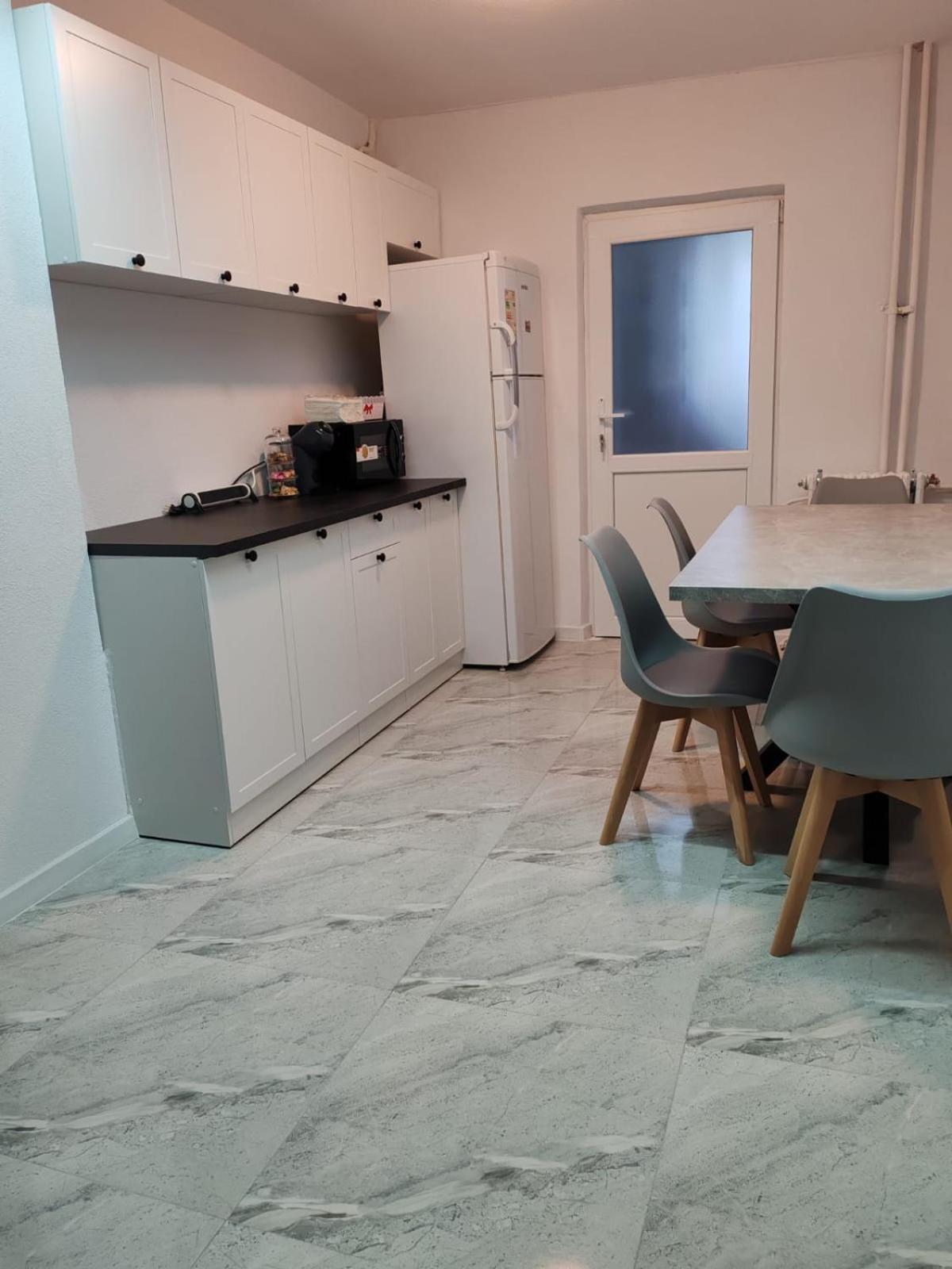 Garsoniera G3 Daire Craiova Dış mekan fotoğraf