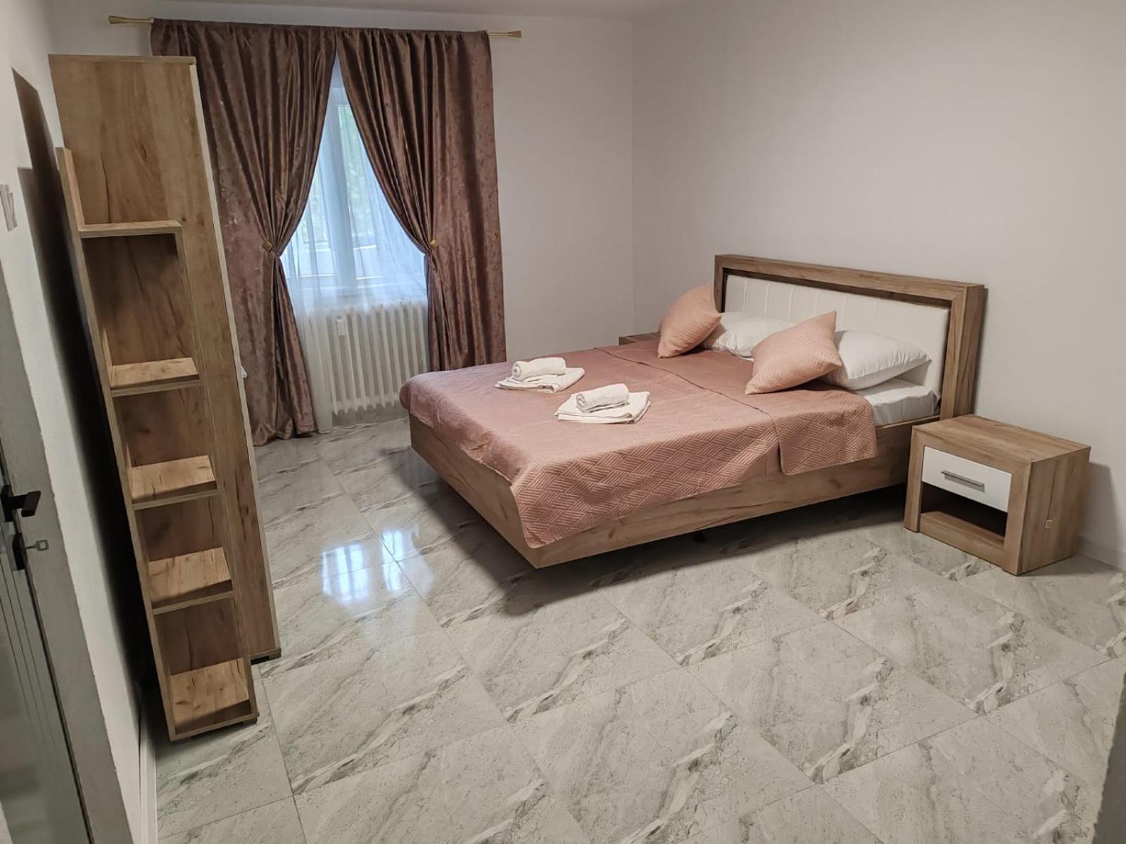 Garsoniera G3 Daire Craiova Dış mekan fotoğraf
